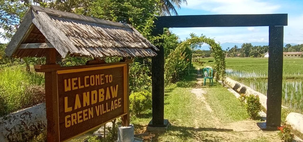 Ambow Homestay Jungle Trekking & Village Tour بوكيت لاوانج المظهر الخارجي الصورة