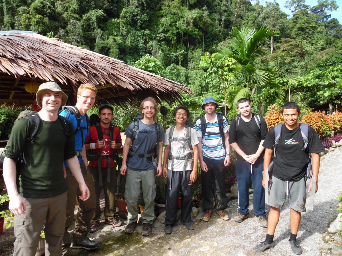 Ambow Homestay Jungle Trekking & Village Tour بوكيت لاوانج المظهر الخارجي الصورة